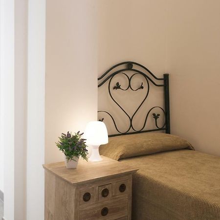 Bed & Breakfast Del Faro Giovinazzo Luaran gambar